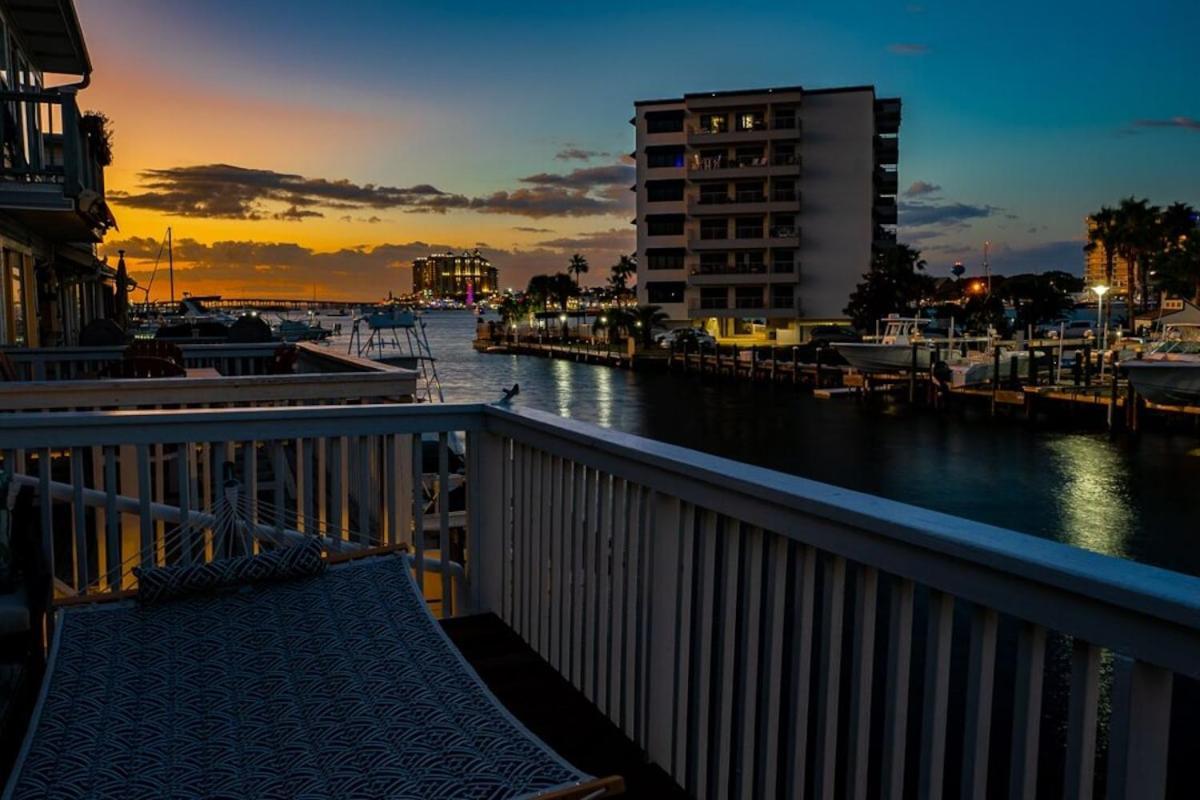 Canal Place 6 Harbor Views With Access To Boat Slip Destin Exterior photo