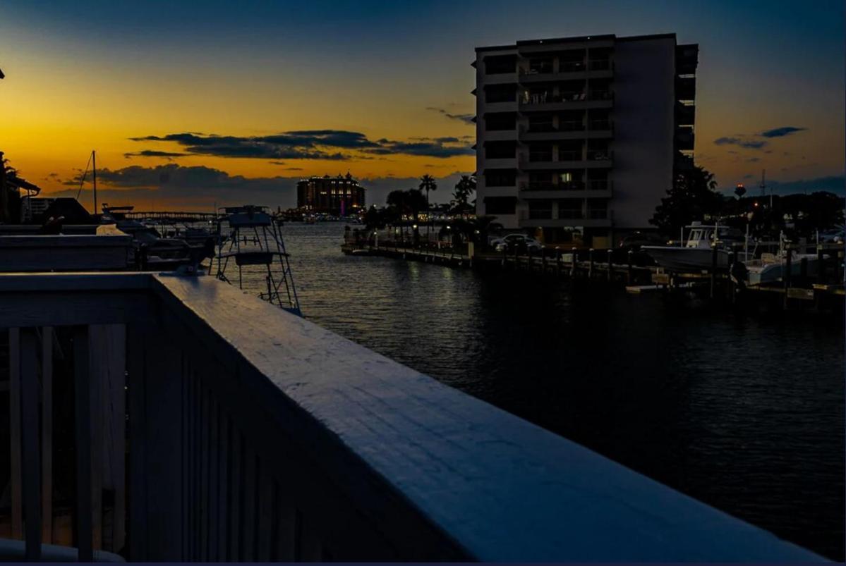Canal Place 6 Harbor Views With Access To Boat Slip Destin Exterior photo